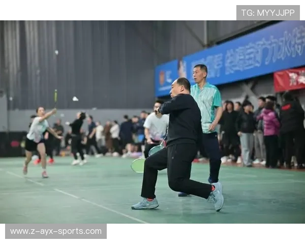 山东完美杯羽毛球赛高潮不断，激情四射